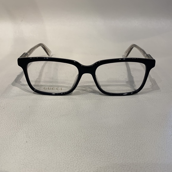 New Women’s Gucci Eyeglasses - Picture 5 of 8